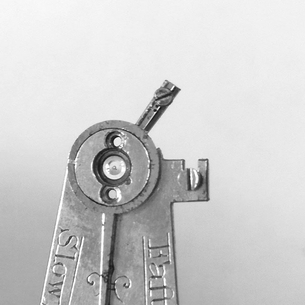 The top diamond end-stone removed, the pivot jewel is in excellent condition.