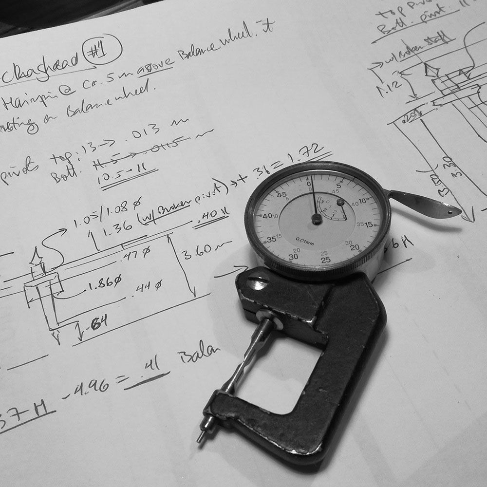 The balance staff is started. Here is a pivot caliper with the original measurements.