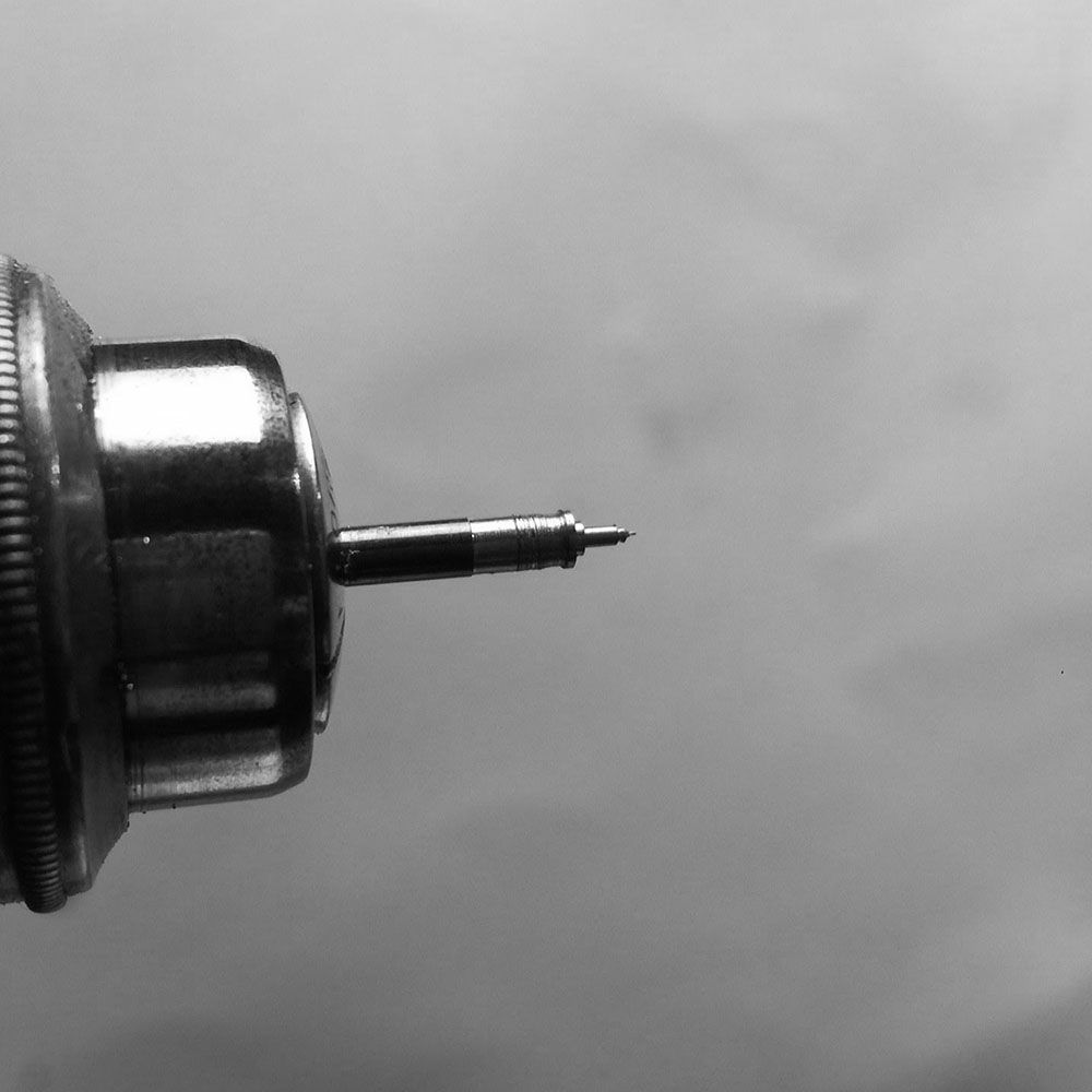 Creating the top pivot.